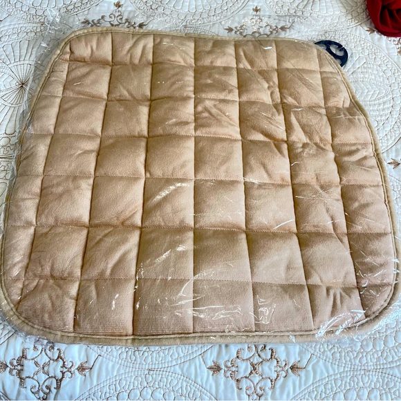 Your Car Comfort 1pc Premium Car Seat Cushion With NonSlip Bottom  StoragePouch - Picture 3 of 5